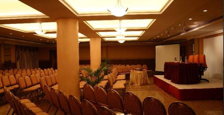 Celebrity Boutique Hotel Hyderabad Exterior photo